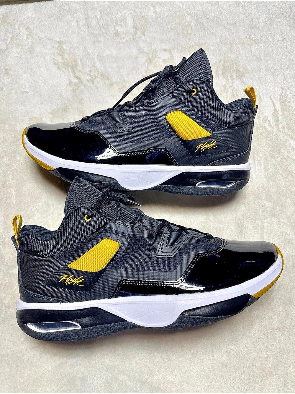 Nike Air Jordan Stay Loyal 3 Flight Black & Yellow US 14 Like New Mens